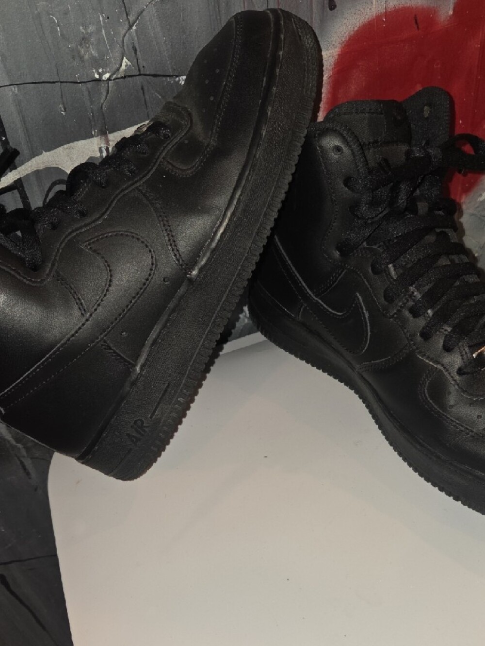 Nike Black Men's Air Force 1 Low Sneakers